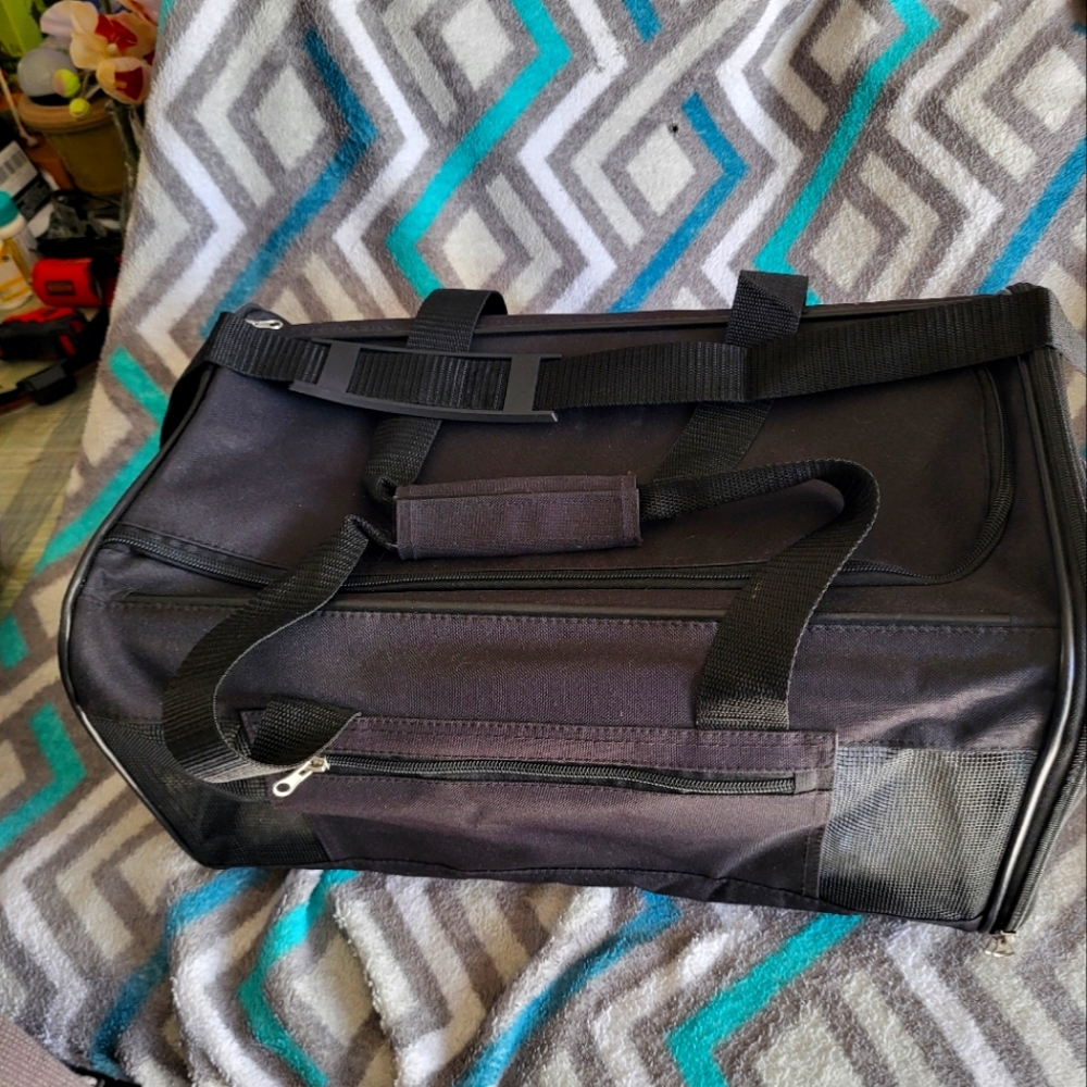 Sherpa Adventure Gear Original Deluxe Carrier